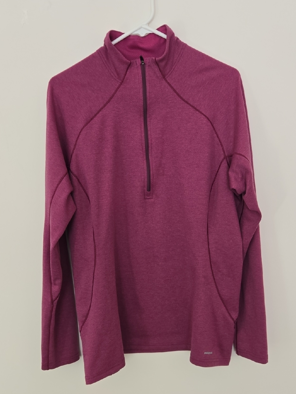 Patagonia Quarter-Zip Pullover in Deep Berry Athleasure Hiking Normcore XL